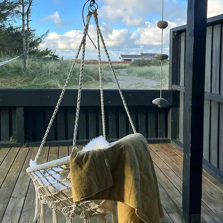 Artist's With North Sea Views *