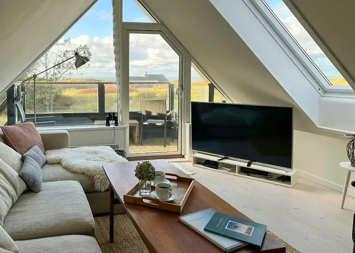 Artist's With North Sea Views *