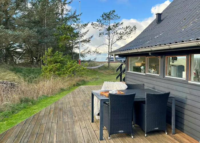 Dom wakacyjny Artist's With North Sea Views *